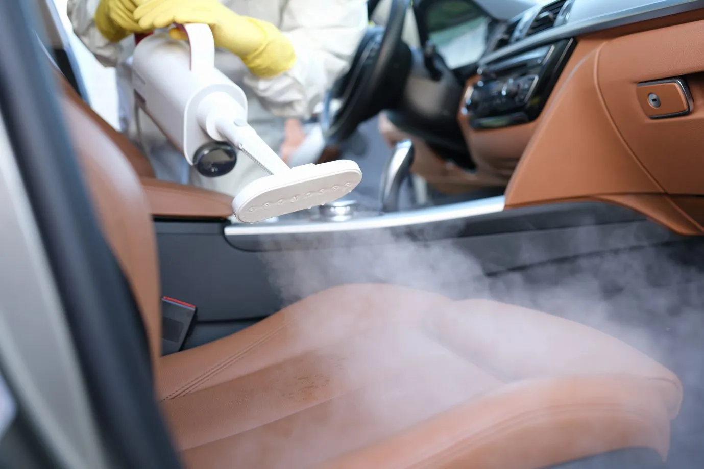 車内清掃の画像